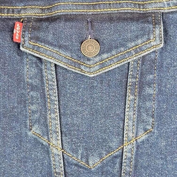 Levis Womens Denim Trucker Boxy Jean Jacket Size Large Blue Cotton Boxy - Picture 4 of 9